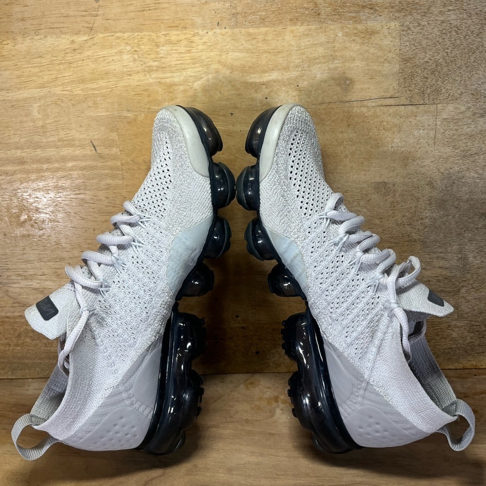Nike Air VaporMax 2 Womens Size 7.5 Running Shoes Sneakers Vast Gray Gold - Picture 6 of 11